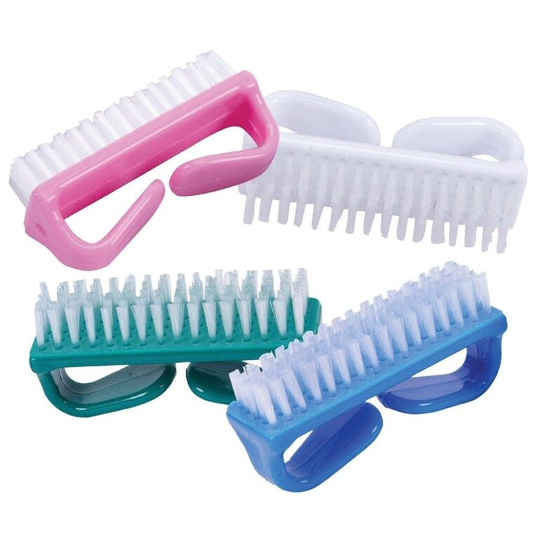 Le Comptoir Des Tendances Manicure brush - FrenchBeautyHub